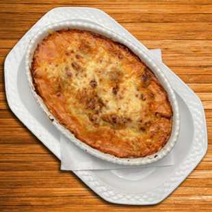 Gyros in Metaxasauce